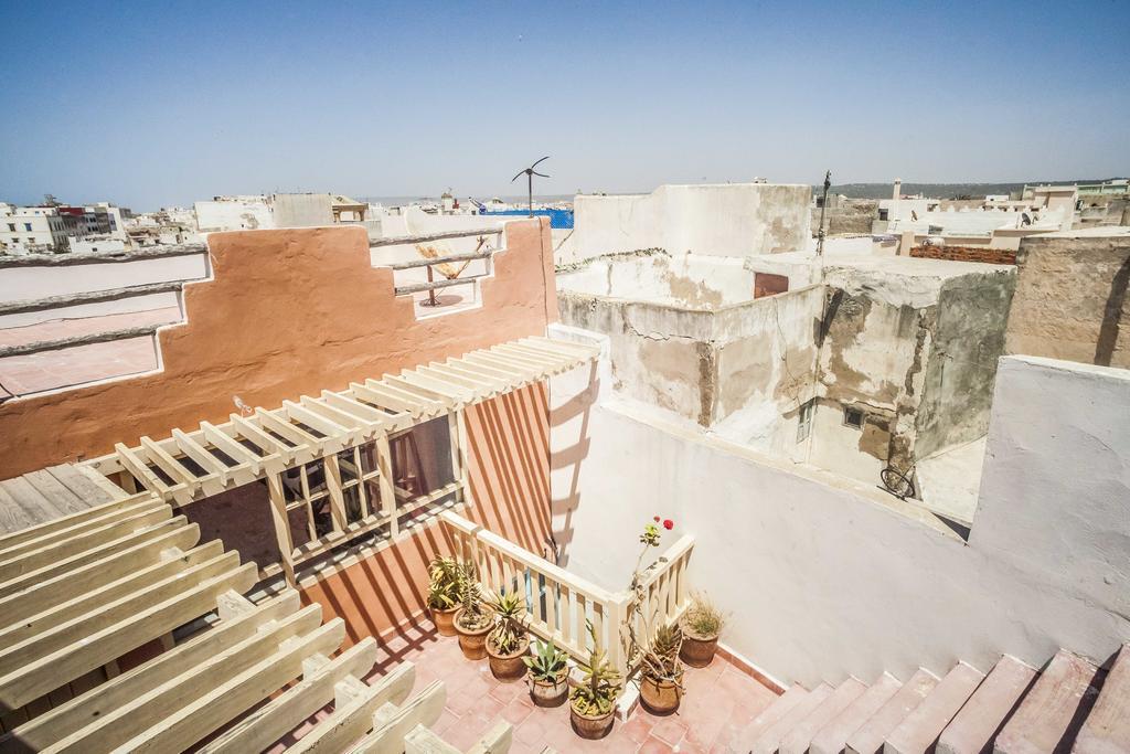 Dar Karam Hotel Есувейра Екстериор снимка