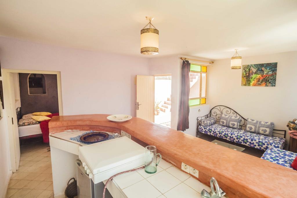 Dar Karam Hotel Есувейра Стая снимка
